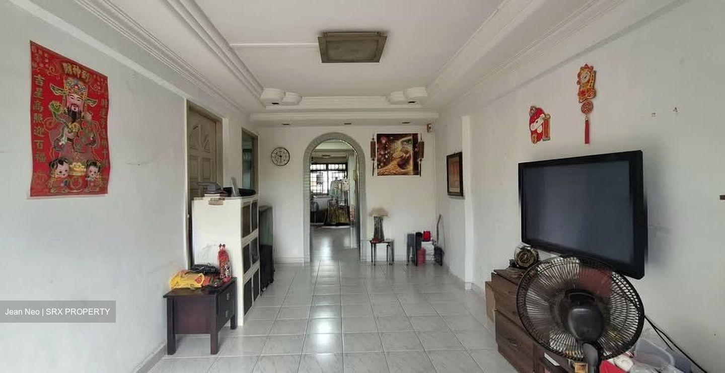 Blk 98 Crescent View (Queenstown), HDB 3 Rooms #552879821